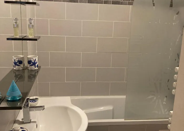 2 Proche - Wifi - Animaux Acceptes - Fr-1-323-453 *